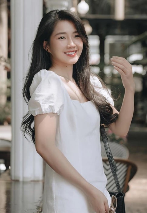 Kieu-Trinh-Xiu-ยิ้มหวาน