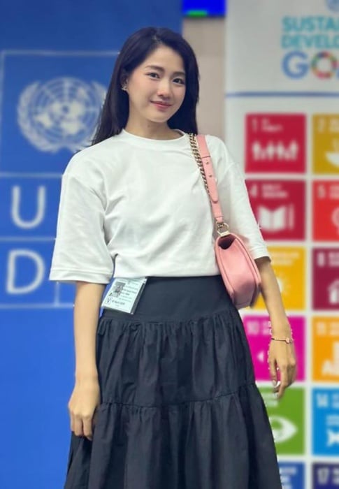 Kieu-Trinh-Xiu-เรียบร้อย